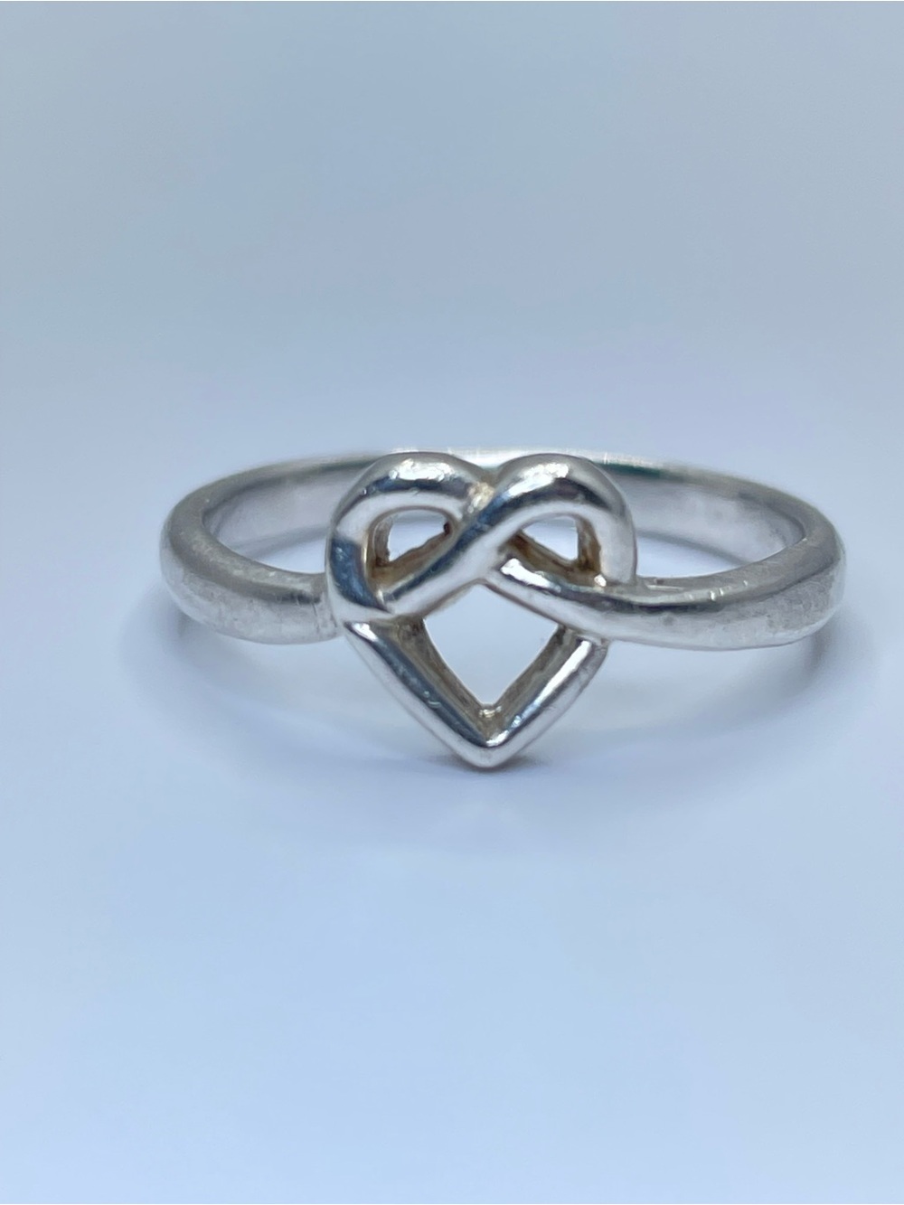 925 Sterling Silver Infinity Heart Ring Band Sz 7 Minimalist Love Modern Classic